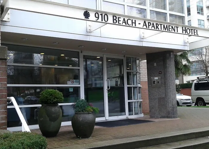 910 Beach Apartment Vancouver